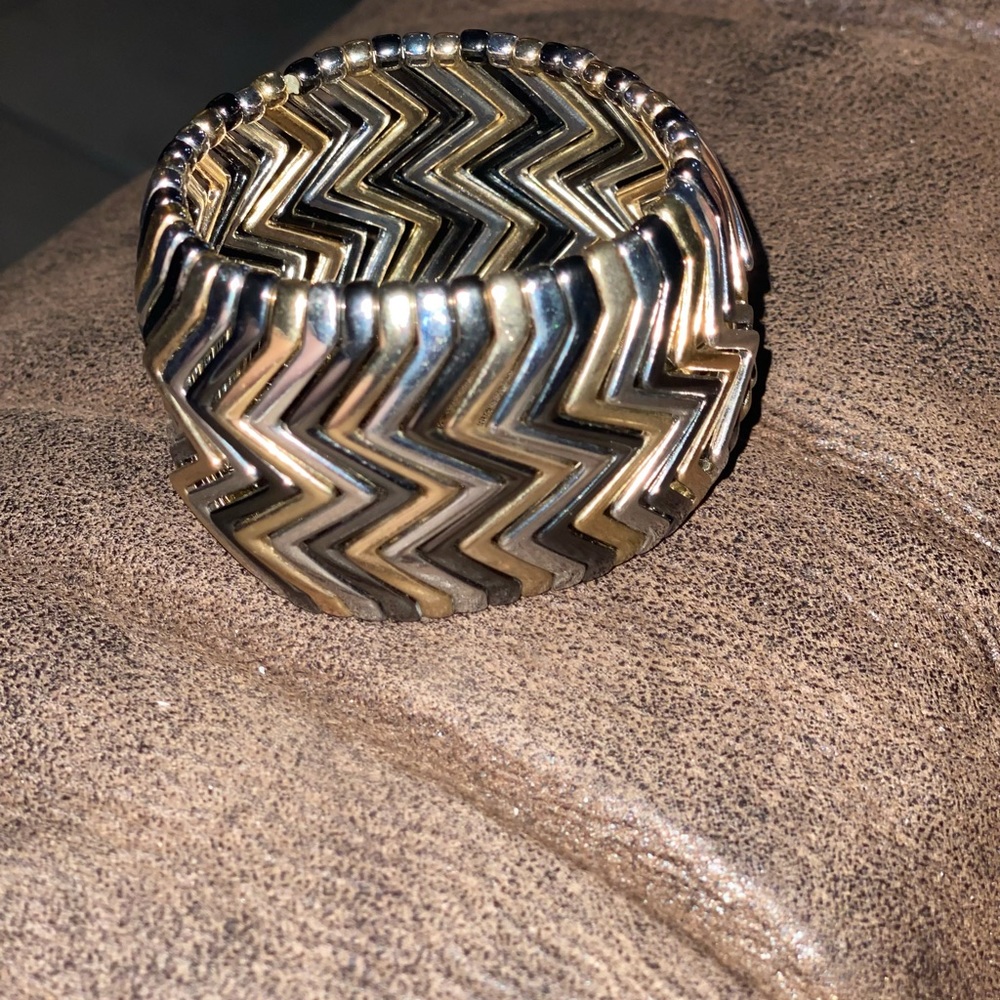 Stretch bracelet